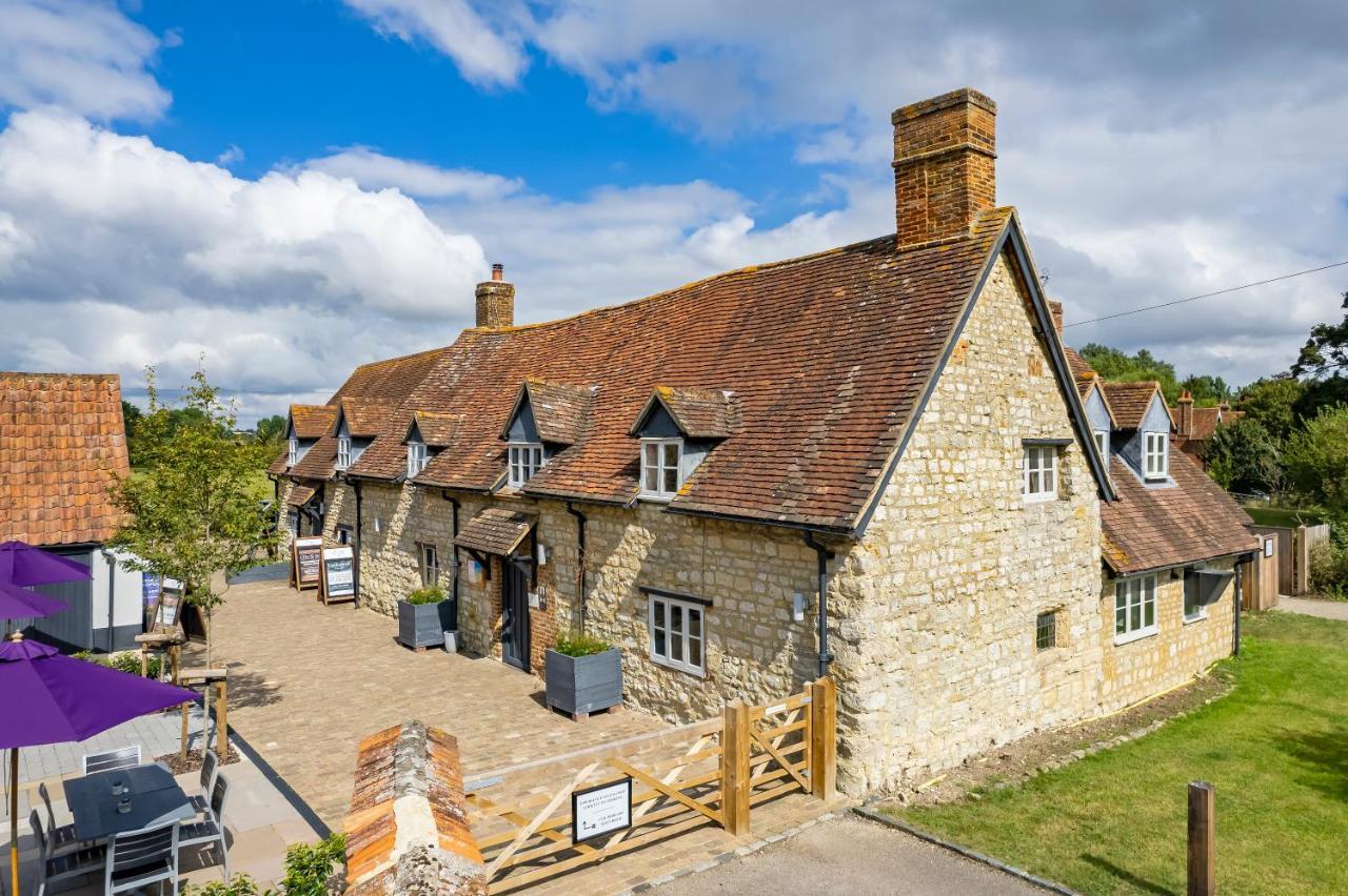 The Dinton Hermit 外观 照片
